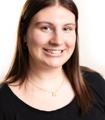 abby silsby headshot